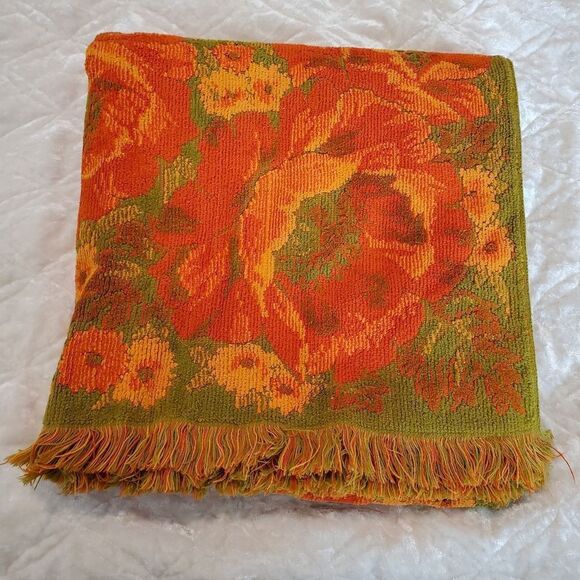 VTG MCM Fieldcrest Poppies Towel Flower Power Orange Green Fringe Cotton 51x25" - Picture 2 of 7